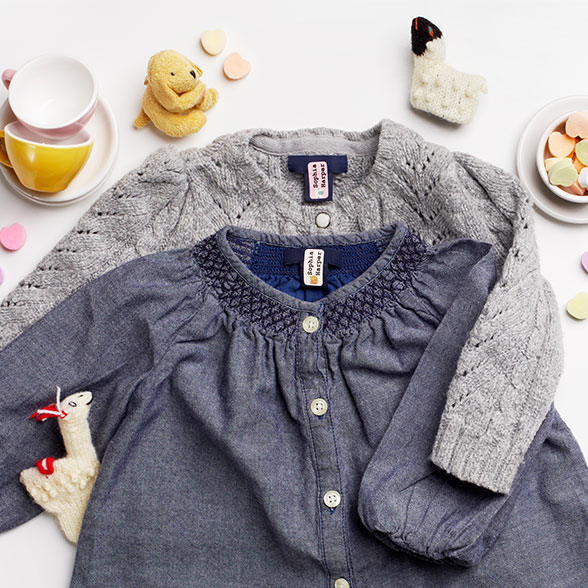 Stick-eez™ Etiquetas Adhesivas para Ropa